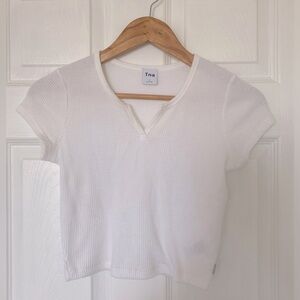 Aritzia TNA White Short Sleeve Waffle Knit Tee
